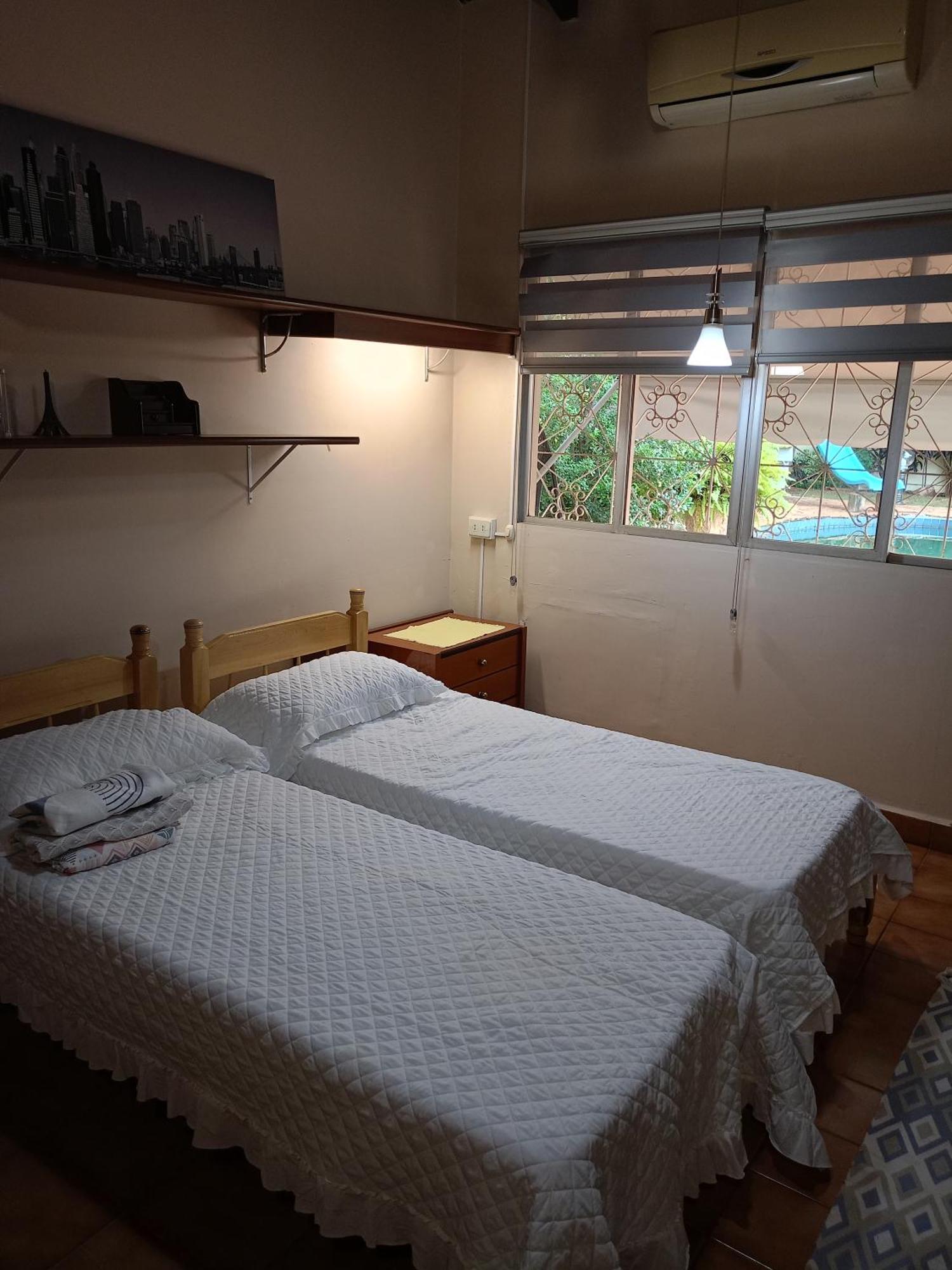 Apartament Residencia-Univ Ciudad del Este Zewnętrze zdjęcie